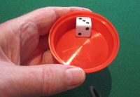 - Spielerwürfel mit Manuskript- Borettis Routine