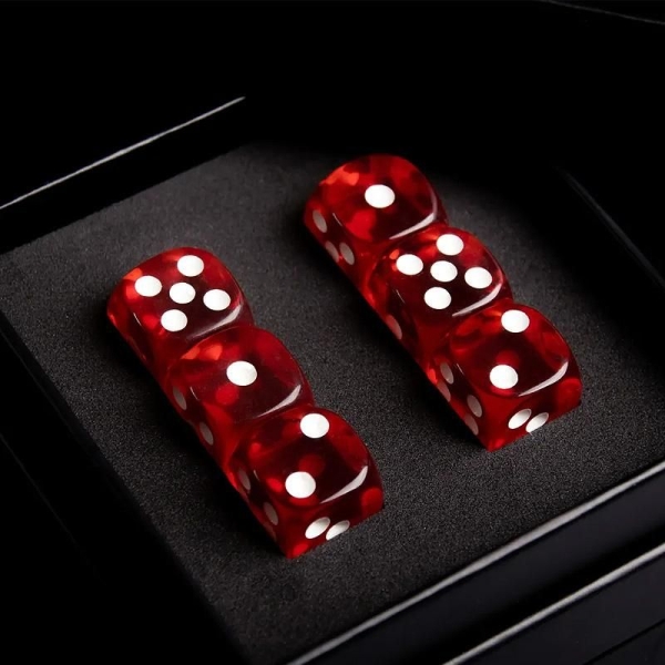 Linking dice